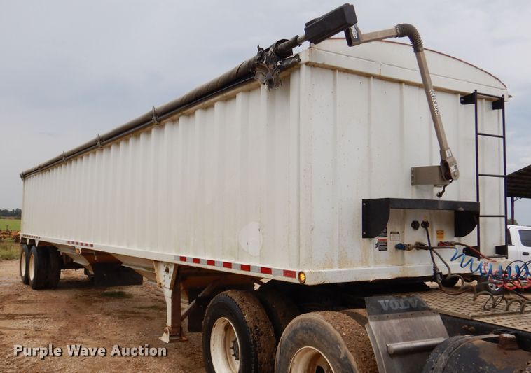 image for item DJ7412 2016 Construction Trailer Specialists GHT-42  grain trailer
