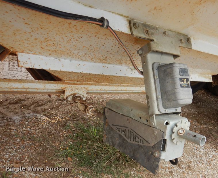 image for item DJ7412 2016 Construction Trailer Specialists GHT-42  grain trailer