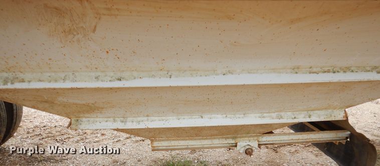 image for item DJ7412 2016 Construction Trailer Specialists GHT-42  grain trailer