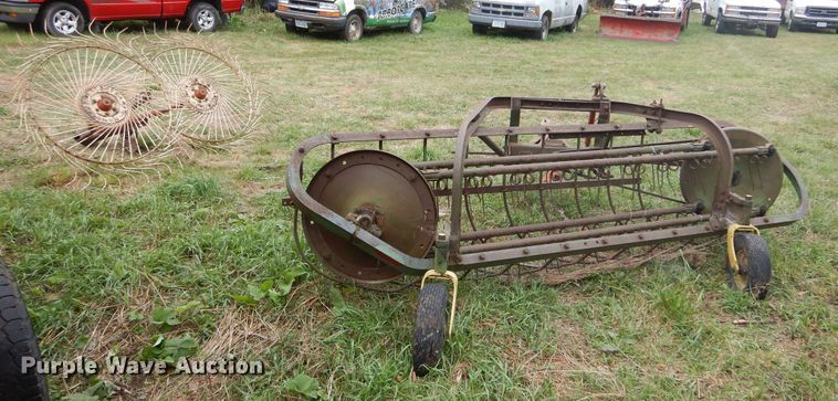 image for item DL6409 (2) hay rakes