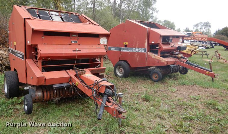 image for item DL6410 (2) round balers