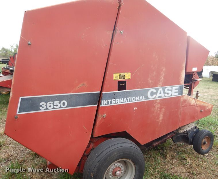 image for item DL6410 (2) round balers