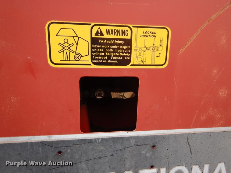 image for item DL6410 (2) round balers