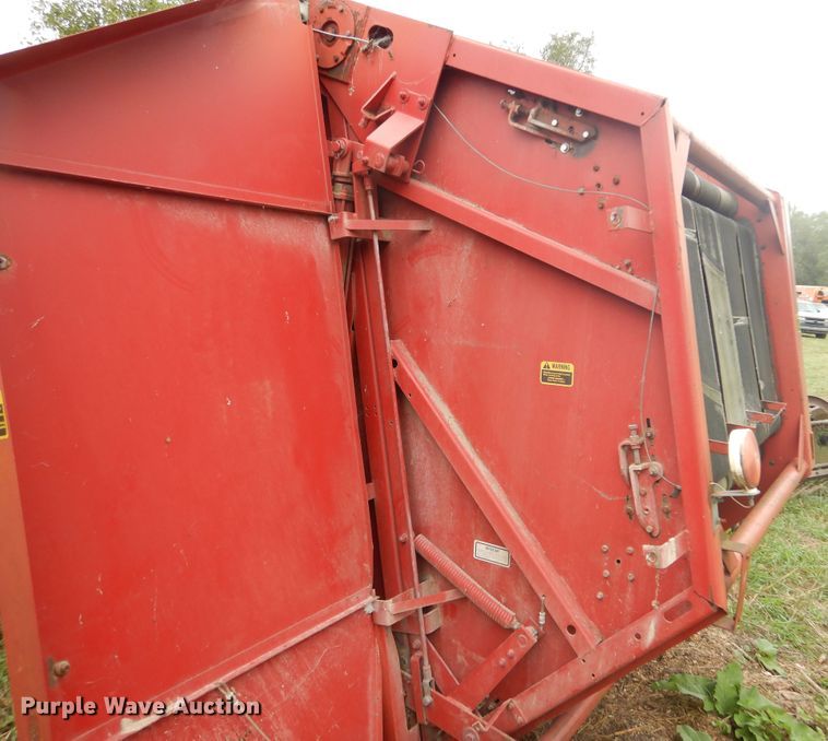 image for item DL6410 (2) round balers
