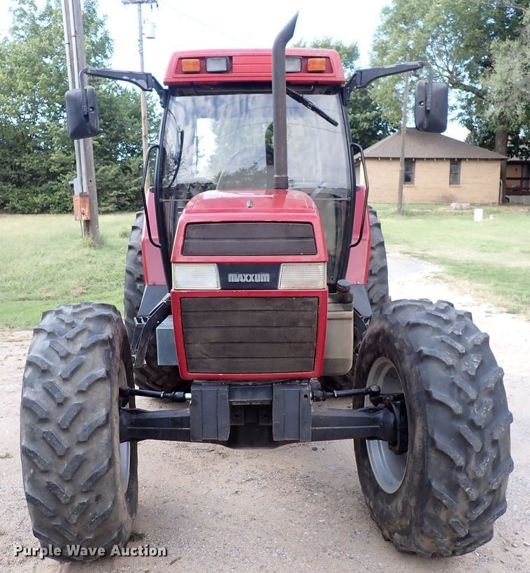 image for item DL7666 1996 Case IH 5240  MFWD tractor