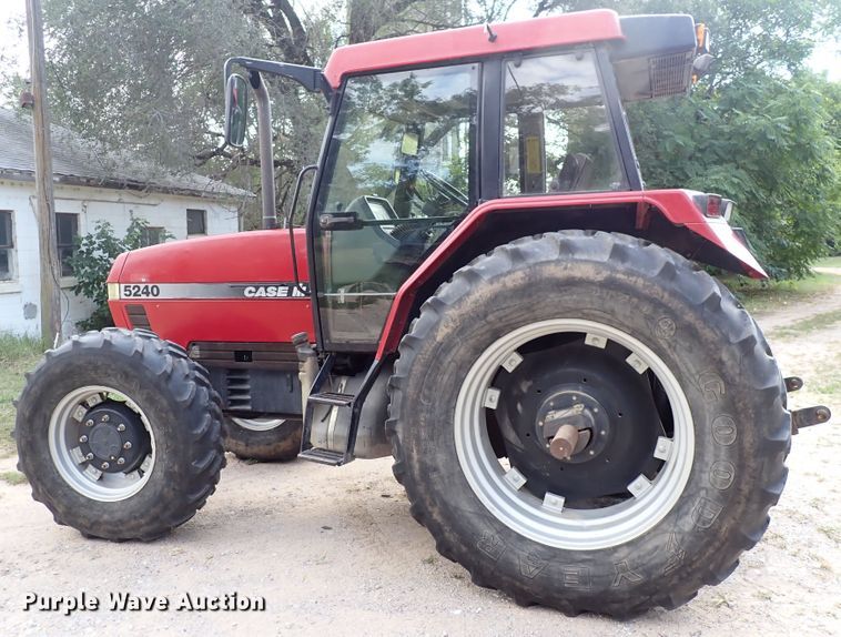 image for item DL7666 1996 Case IH 5240  MFWD tractor