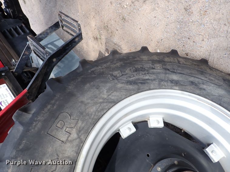 image for item DL7666 1996 Case IH 5240  MFWD tractor