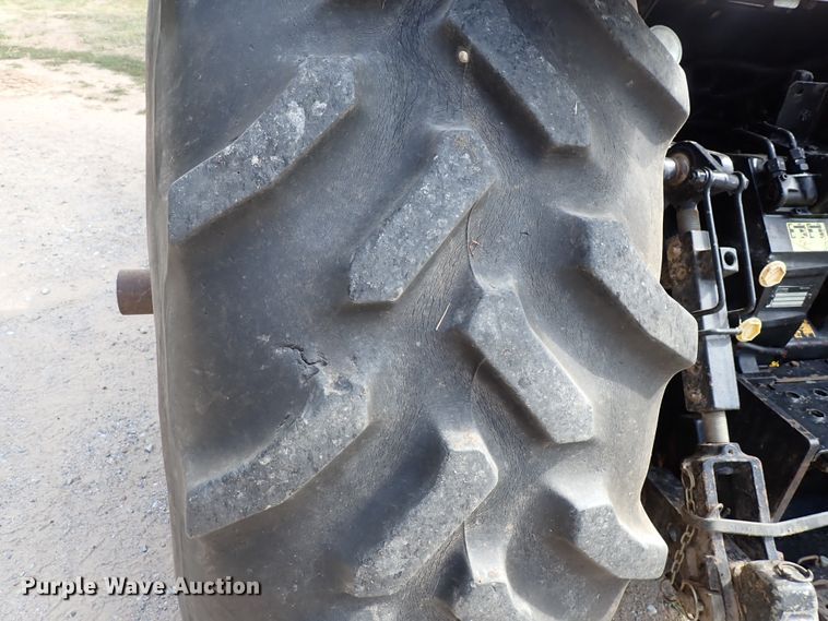 image for item DL7666 1996 Case IH 5240  MFWD tractor