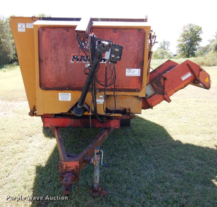 image for item DM5154 Knight Reel-Auggie 2250  feed mixer