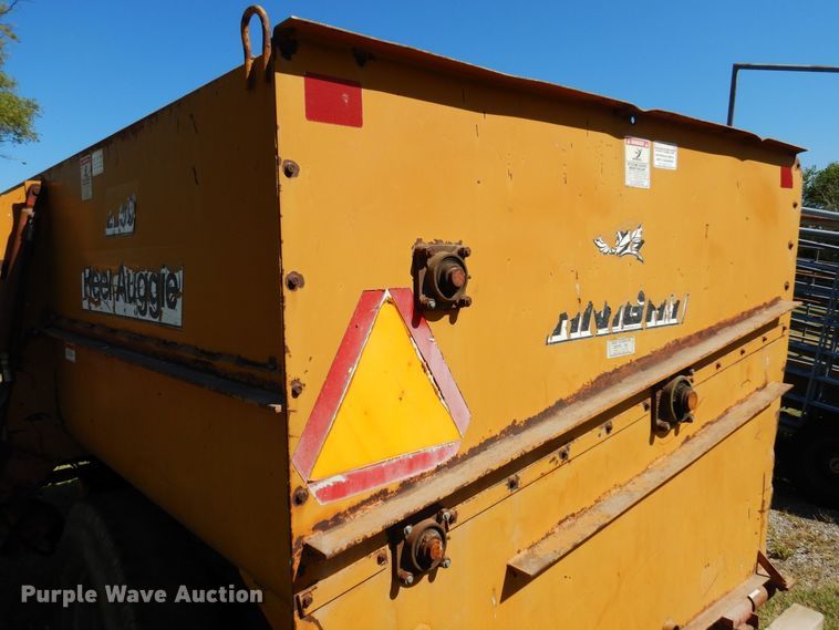 image for item DM5154 Knight Reel-Auggie 2250  feed mixer