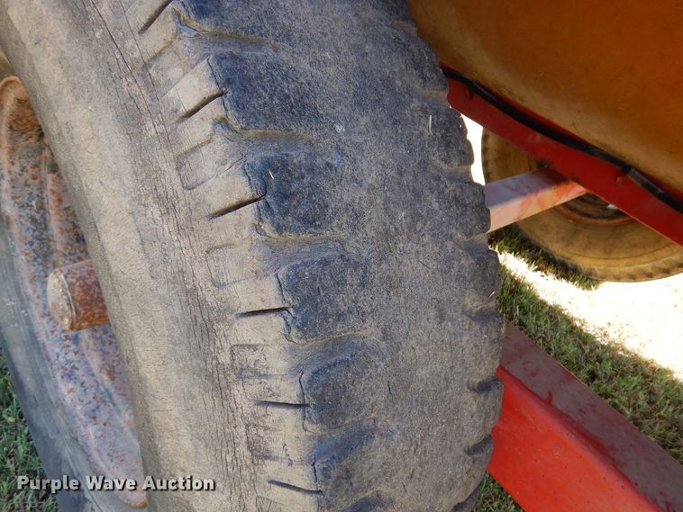 image for item DM5154 Knight Reel-Auggie 2250  feed mixer