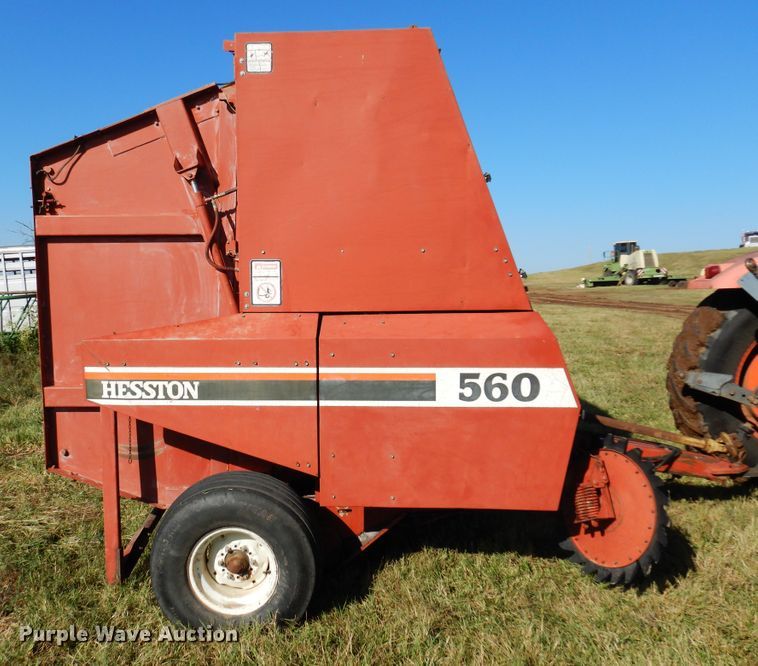 image for item DM5160 1989 Hesston 560  round baler