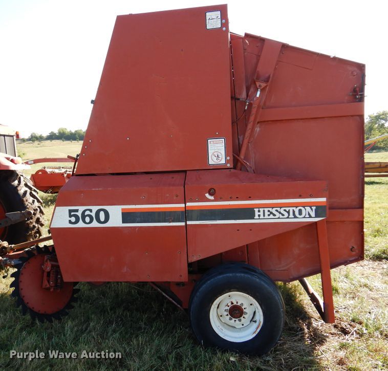 image for item DM5160 1989 Hesston 560  round baler