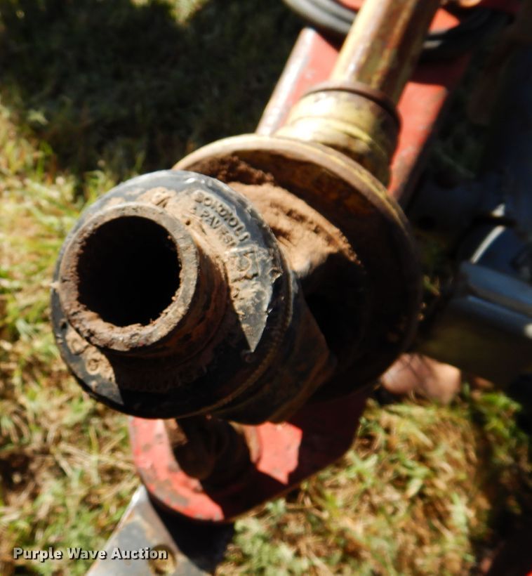 image for item DM5160 1989 Hesston 560  round baler