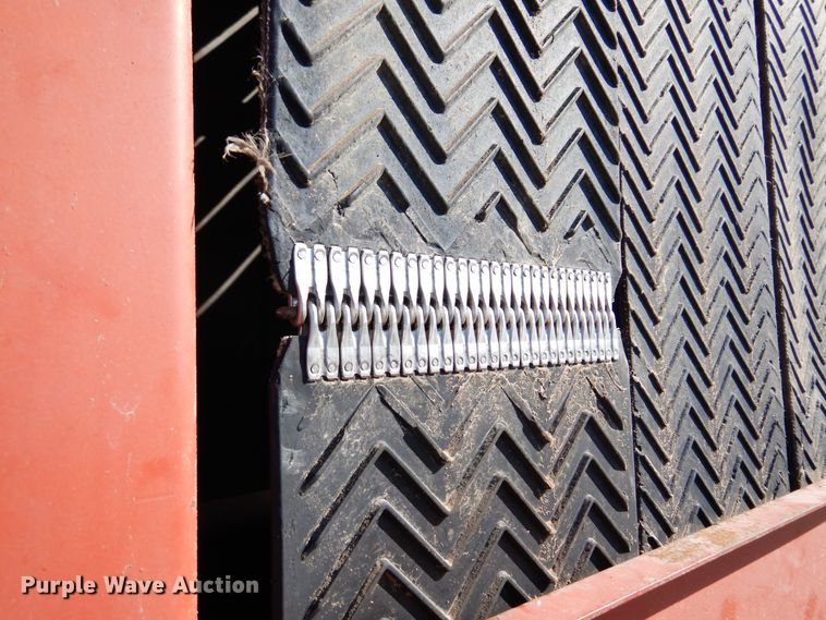 image for item DM5160 1989 Hesston 560  round baler