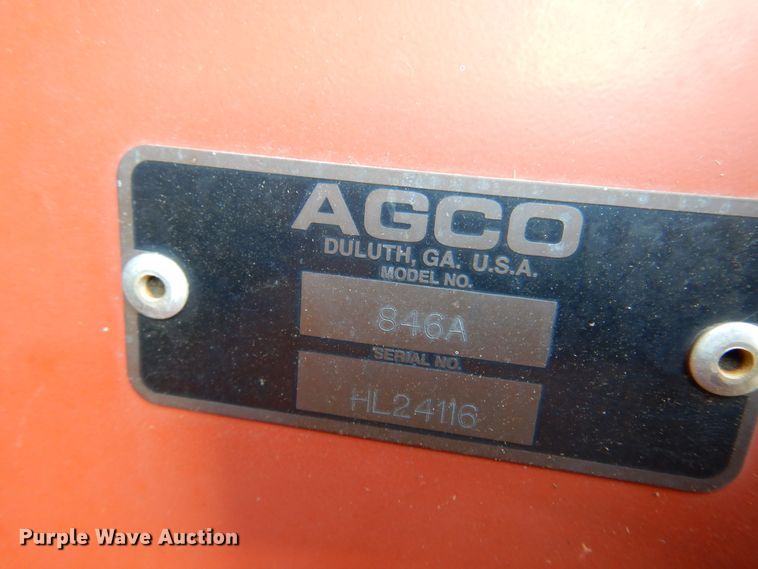 image for item DM5161 2002 Hesston 846A  round baler