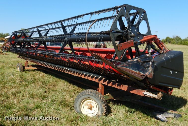 image for item DM5166 1994 Case IH 1020  flex head