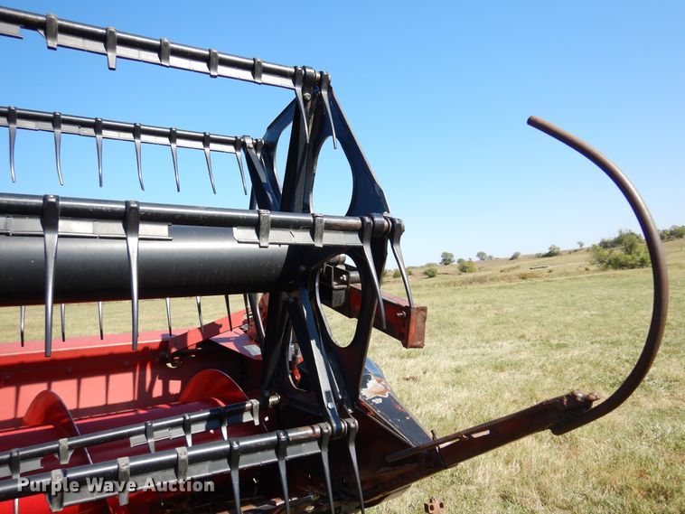 image for item DM5166 1994 Case IH 1020  flex head