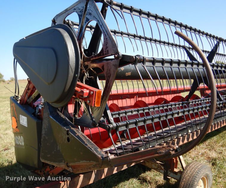 image for item DM5166 1994 Case IH 1020  flex head