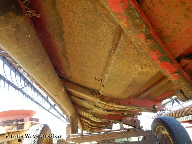 image for item DM5167 1998 Case IH 1020  flex head