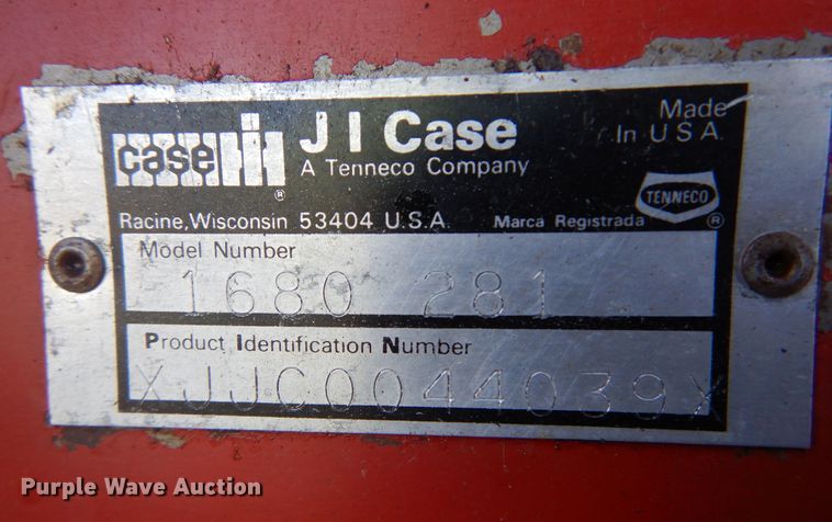 image for item DM5168 1988 Case IH 1680  combine