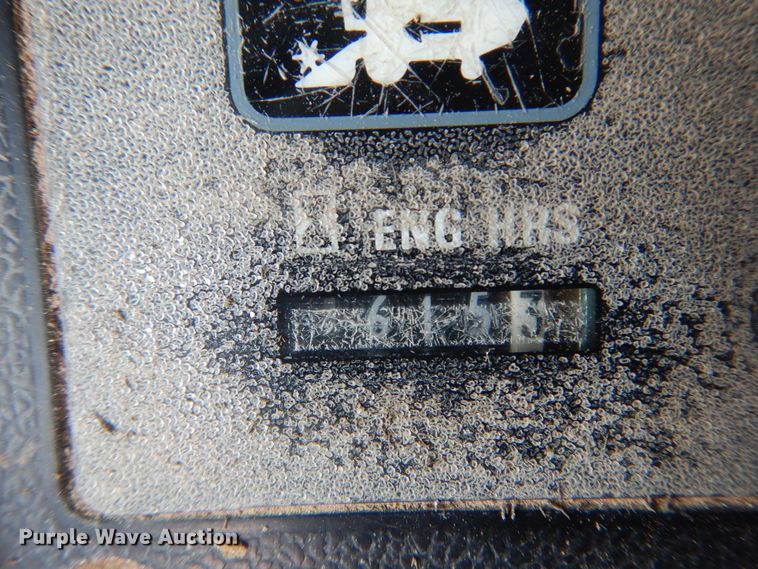 image for item DM5169 1989 Case IH 1680  RWA combine