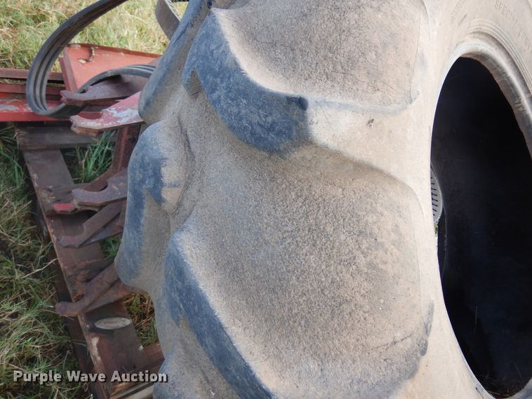 image for item DM5169 1989 Case IH 1680  RWA combine