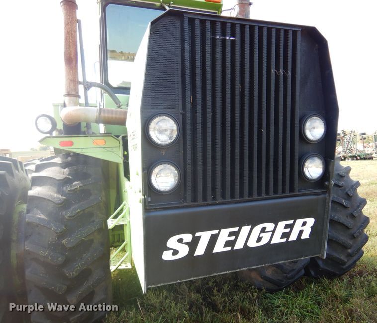 image for item DM5170 1979 Steiger Panther III ST325  4WD tractor