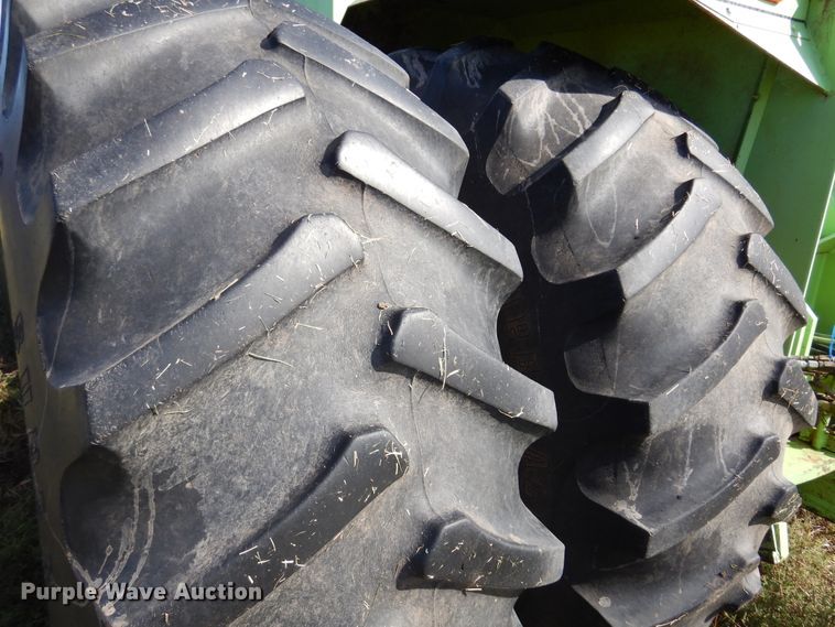 image for item DM5170 1979 Steiger Panther III ST325  4WD tractor