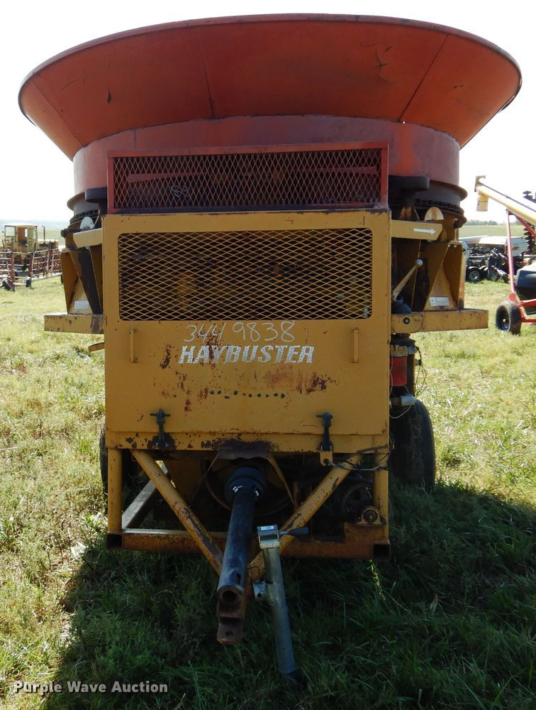 image for item DM5171 HayBuster H-1000  tub grinder