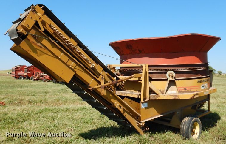 image for item DM5171 HayBuster H-1000  tub grinder