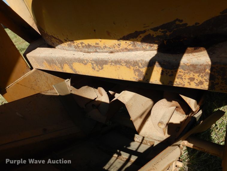 image for item DM5171 HayBuster H-1000  tub grinder