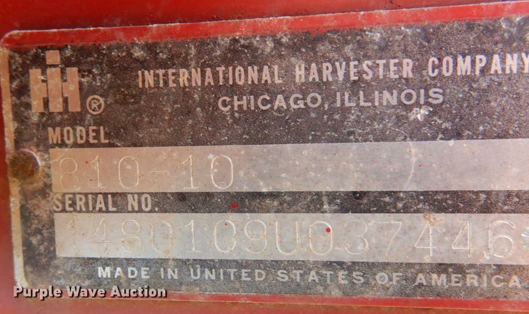 image for item DM5176 International 810-10  pickup head