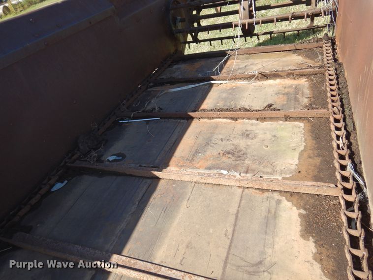 image for item DM5178 John Deere  manure spreader