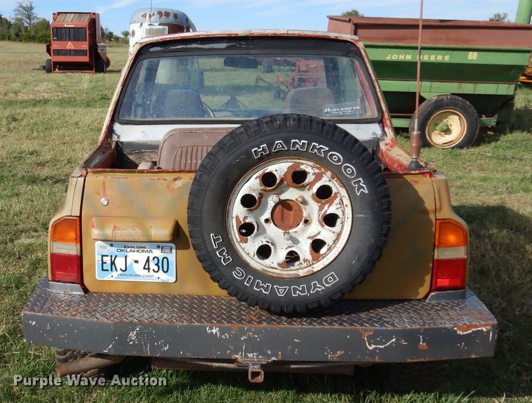 image for item DM5179 1989 Suzuki Sidekick  SUV