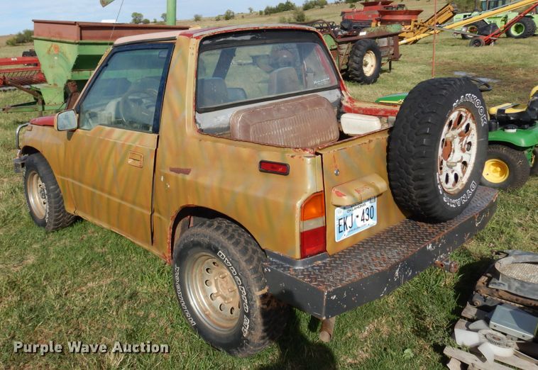 image for item DM5179 1989 Suzuki Sidekick  SUV