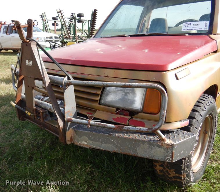 image for item DM5179 1989 Suzuki Sidekick  SUV