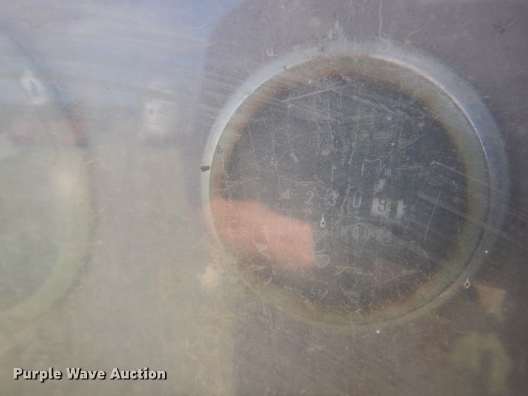 image for item DM5180 Ingersoll Rand P-100  air compressor