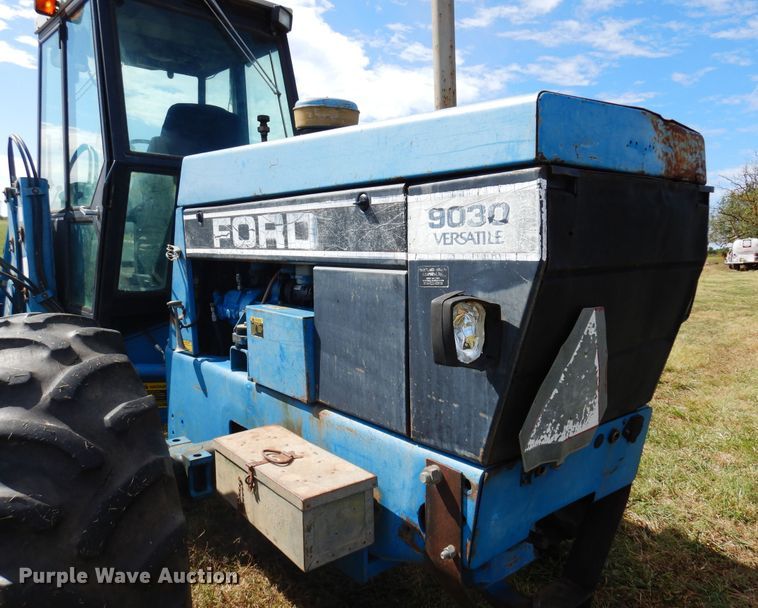 image for item DM5181 1991 Ford Versatile 9030  4WD bi-directional tractor