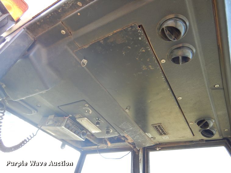 image for item DM5181 1991 Ford Versatile 9030  4WD bi-directional tractor