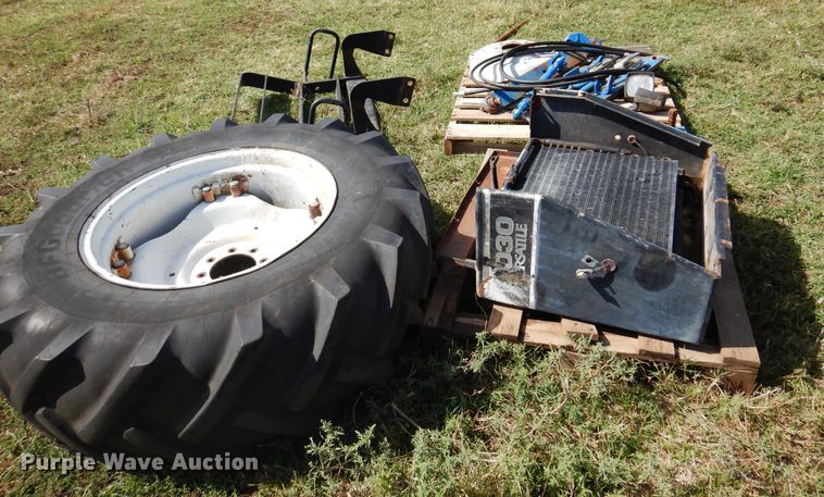 image for item DM5181 1991 Ford Versatile 9030  4WD bi-directional tractor