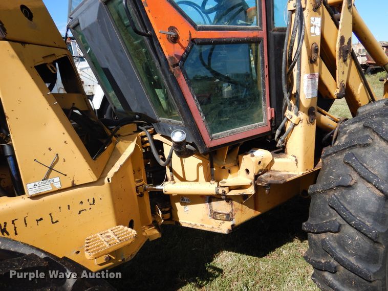 image for item DM5182 Versatile 9030  4WD bi-directional tractor