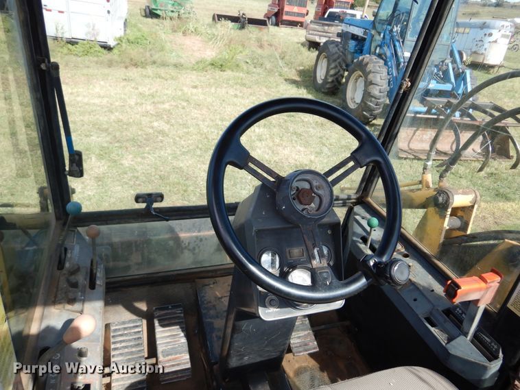 image for item DM5182 Versatile 9030  4WD bi-directional tractor