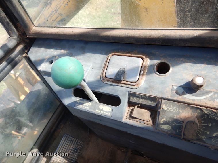 image for item DM5182 Versatile 9030  4WD bi-directional tractor