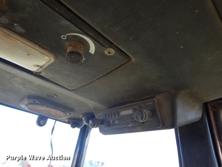 image for item DM5182 Versatile 9030  4WD bi-directional tractor