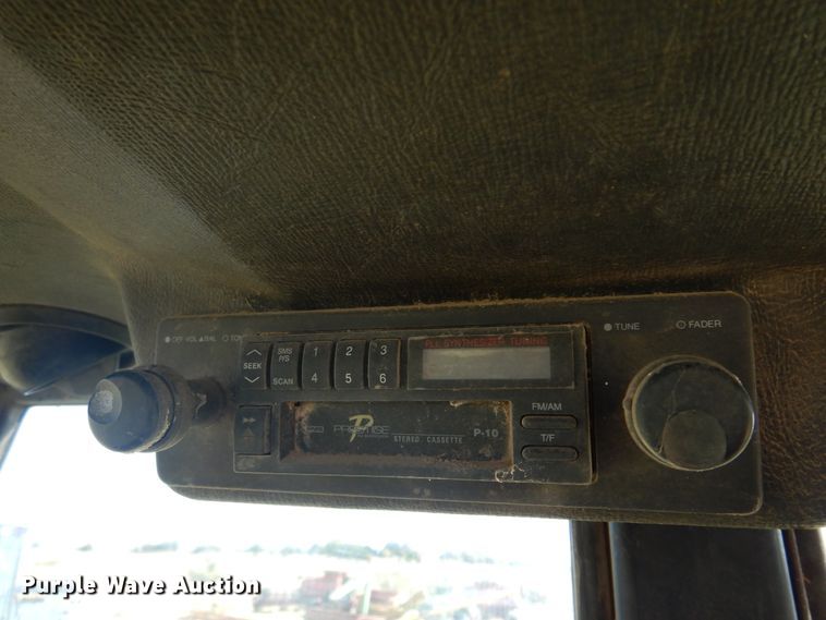 image for item DM5182 Versatile 9030  4WD bi-directional tractor