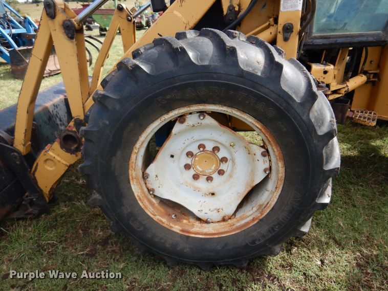 image for item DM5182 Versatile 9030  4WD bi-directional tractor