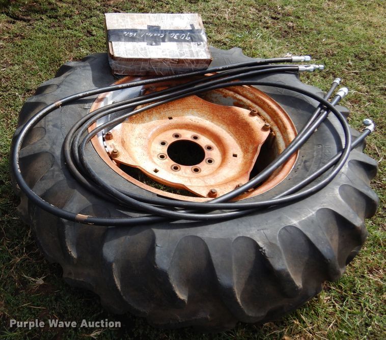 image for item DM5182 Versatile 9030  4WD bi-directional tractor