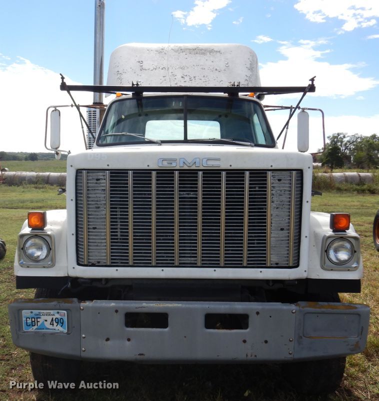 image for item DM5183 1982 GMC Brigadier  semi truck