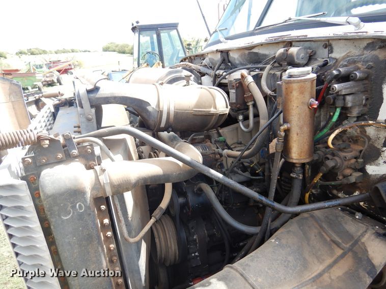 image for item DM5183 1982 GMC Brigadier  semi truck